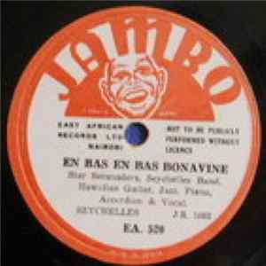 Star Serenaders - En Bas En Bas Bonavine / Un Petit Parole Mazok Album