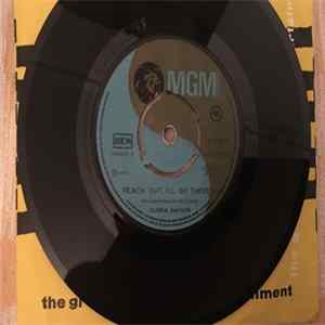Gloria Gaynor - Reach Out I'll Be There / Walk On By Album